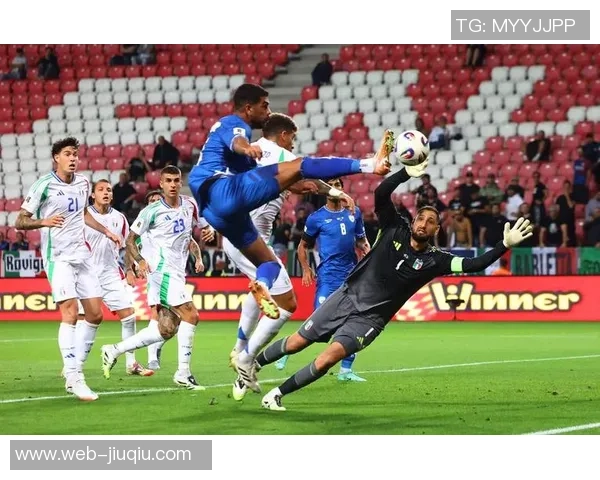 弗鲁米与格雷的精彩对决揭示足球战术的博弈与激情